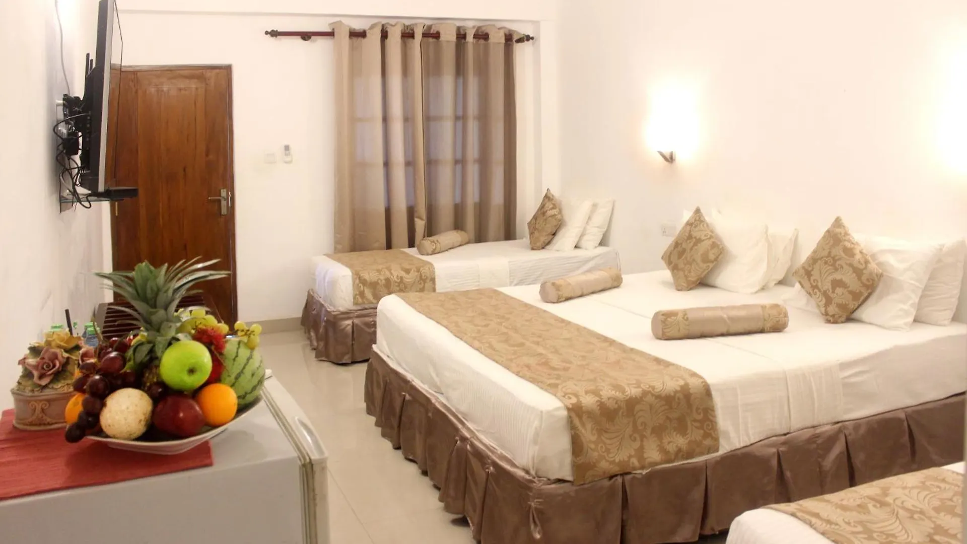 Sizzlers Hub Hotel Kandy