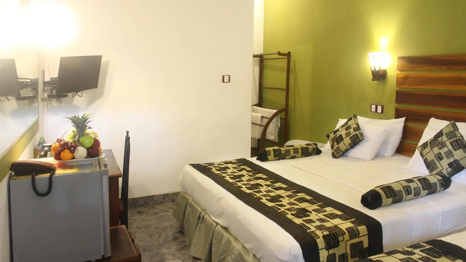 Sizzlers Hub Hotel Kandy 3*,  Srí Lanka