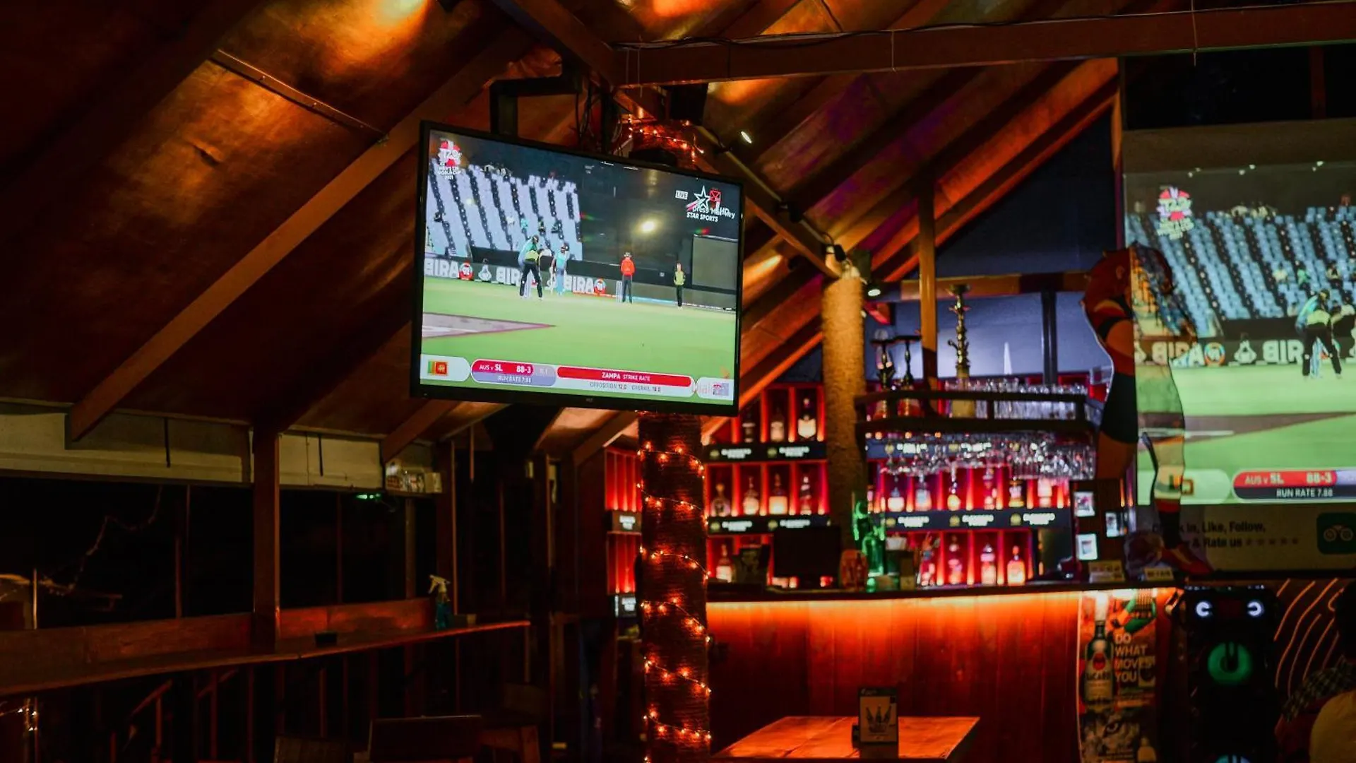 Hotel Sizzlers Hub Kandy